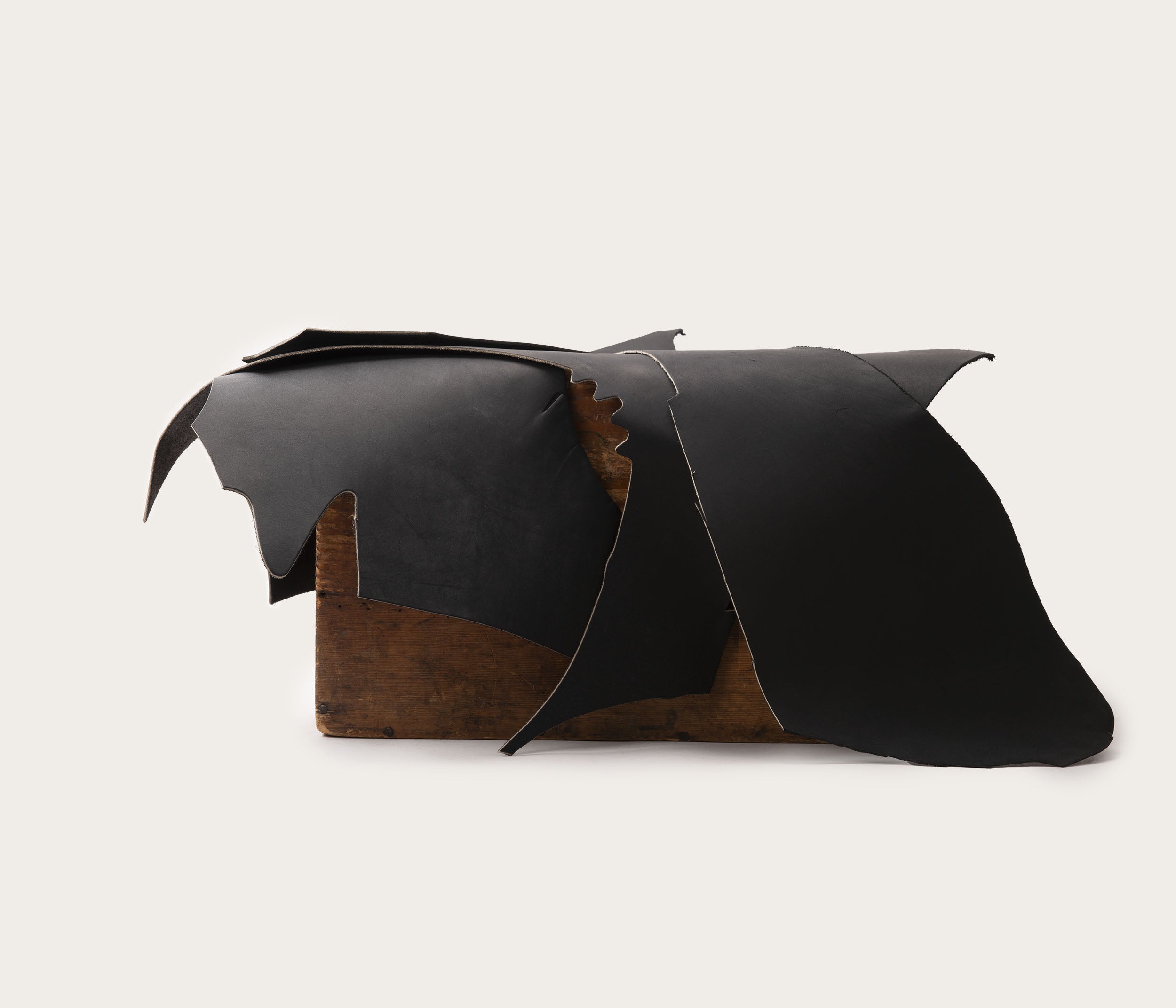 Chutes de cuir Noir