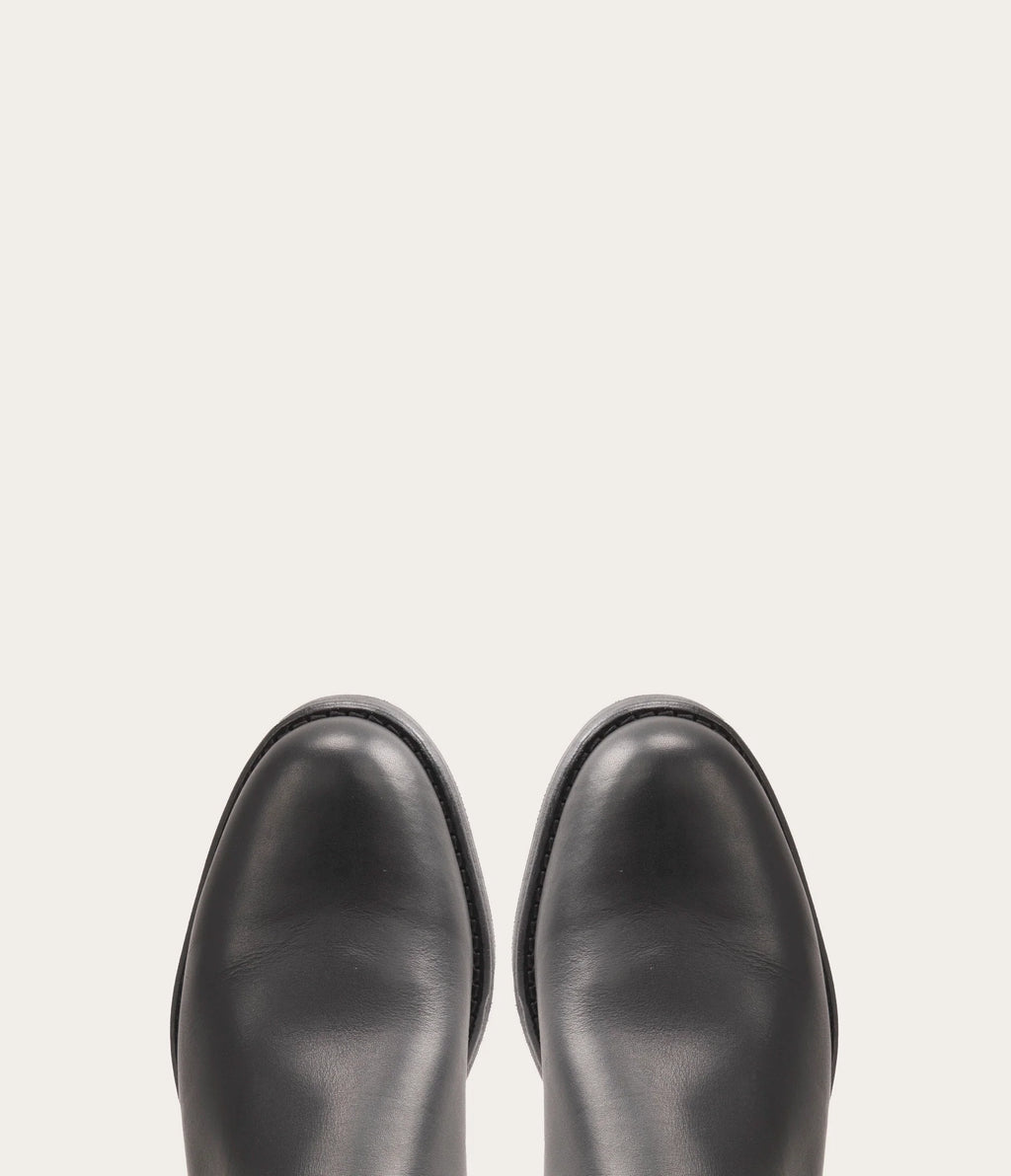 Terence Bottine Noir
