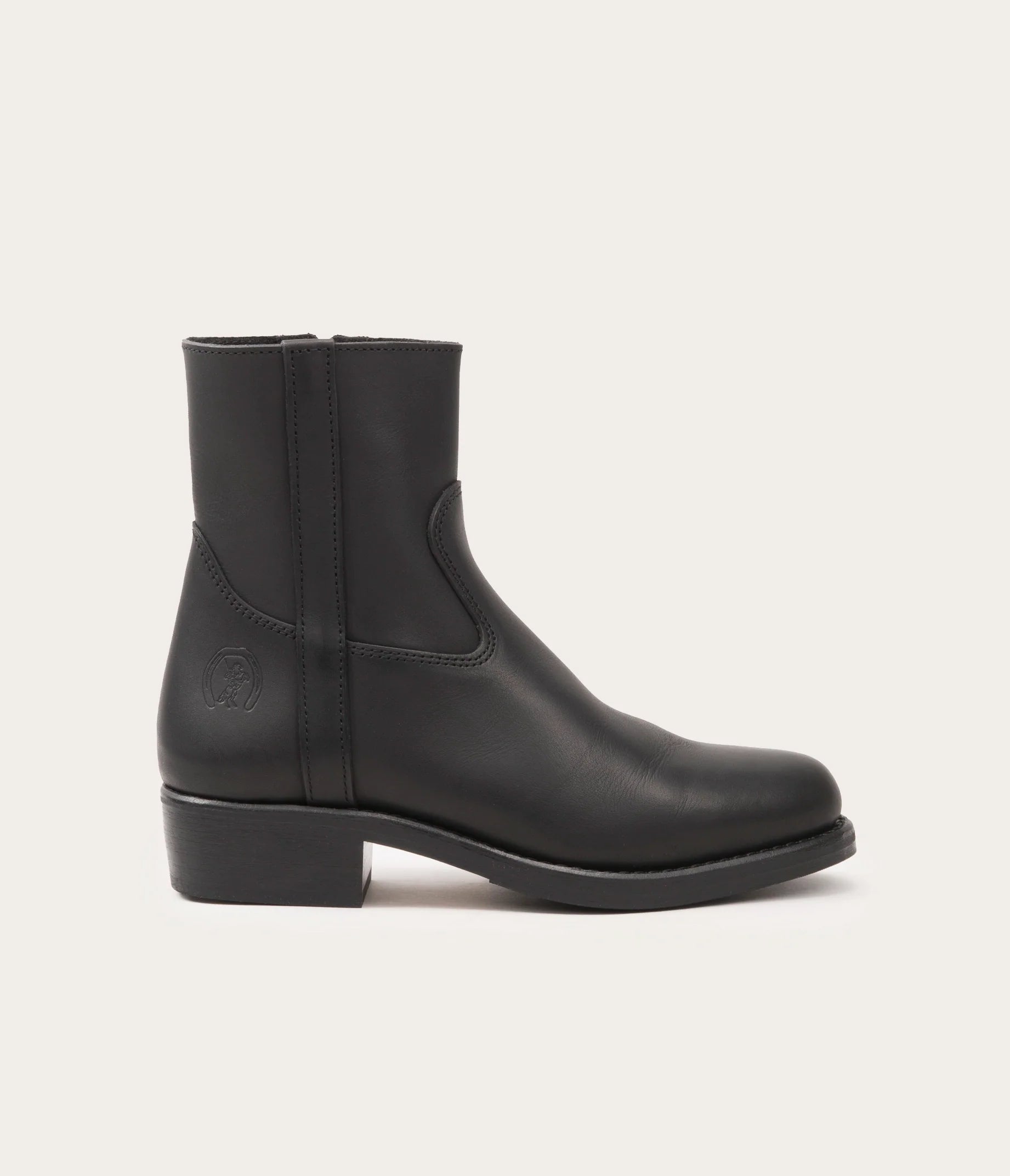 Terence Bottine Noir